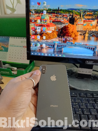 I phone xs 64 gb